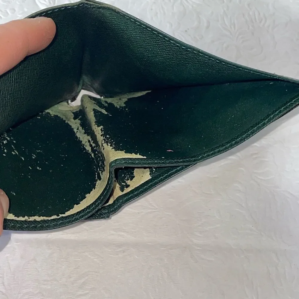 Authentic Men’s Louis Vuitton Green Leather Wallet